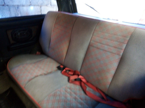 Imagem 10 de 11 de Fiat Uno 1.6 R