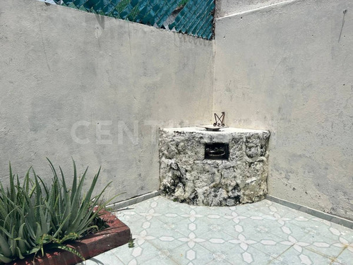 Casa En Renta, Colonia Quintas Marthas, Cuernavaca, Morelos.