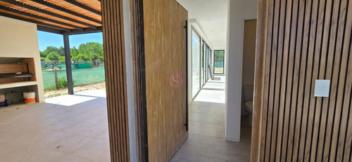 Casa En Venta En Santa Ana, Villanueva, Tigre
