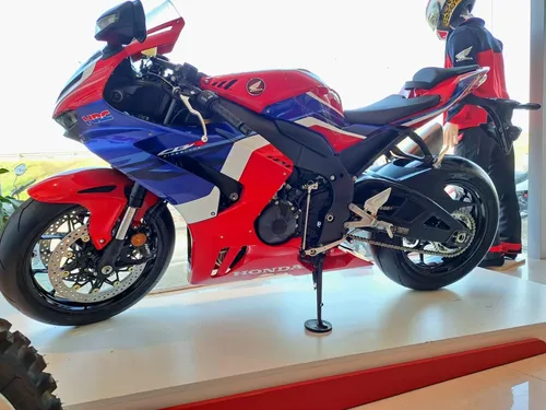 Honda cbr f5 deals