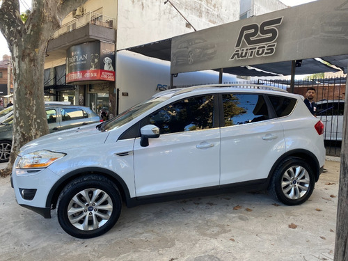Imagen 3 de 11 de Ford Kuga 2.5 Trend Mt 4x4 - 2013