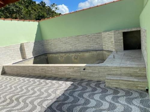Casa Em Mongaguá, À 300 Metros Da Rodovia | 7398 E