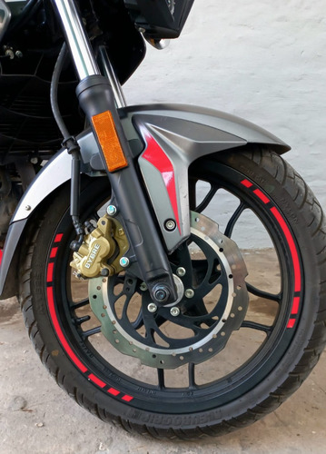 Imagen 11 de 14 de Bajaj Rouser Ns 200