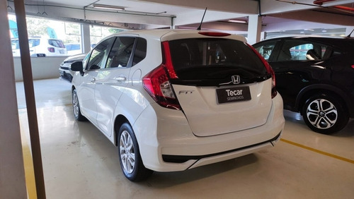 Imagem 4 de 11 de Honda Fit Lx