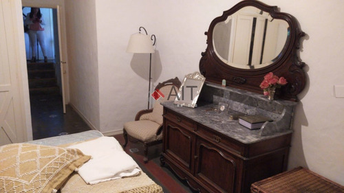 Imagen 9 de 17 de Casa De 3 Dormitorios Con Amplio Jardin Y Piscina, Totalmente Cercada.