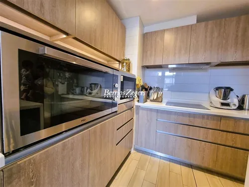 Departamento En Venta De 3 Dorm. En Lo Barnechea 2 Estac.