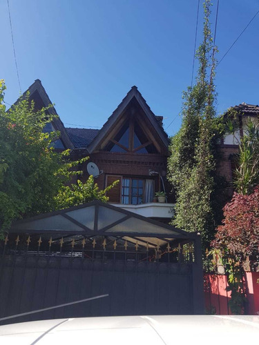 Casa En Venta En Ciudad Jardín Lomas