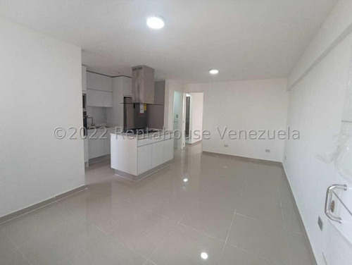 ¡¡ Apartamento En Venta En El Centro De Barquisimeto, Tipo Estudio. Edo Lara R E F  2 - 3 - 2 - 3 - 0 - 6 - 1 Mp!!