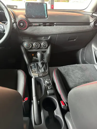 Mazda 2 Sport Gt Lx Carbon Edition At 2.0l Mz127/vf