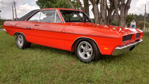 Dodge Charger R/t V8 Carangas Garage
