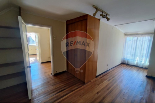 Casa 6 D, 3 B, 4 Estacionamientos, Ñuñoa