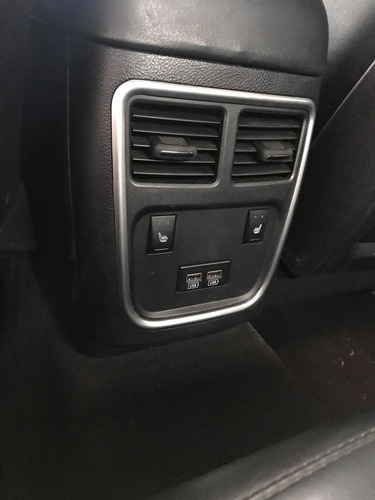 Imagen 12 de 12 de Dodge Charger 2015 5.7 R-t Mt