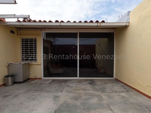 Imagen 19 de 30 de Casas Venta Avenida La Montañita Uno De Los Mejores Urbanismos De Cabudare Lara