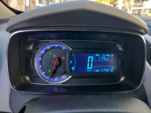 Imagen 12 de 16 de Chevrolet Tracker