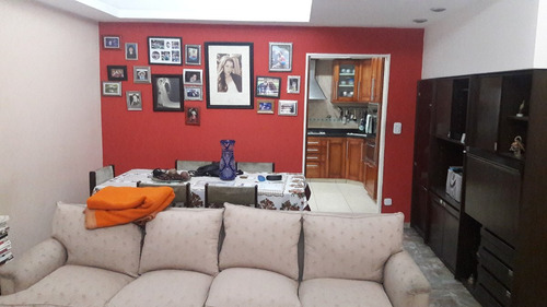 Imagen 10 de 14 de Casa De 5 Amb Con Local Y Dpto De 2 Amb. Nuevo Wp De Contacto 1137868438!