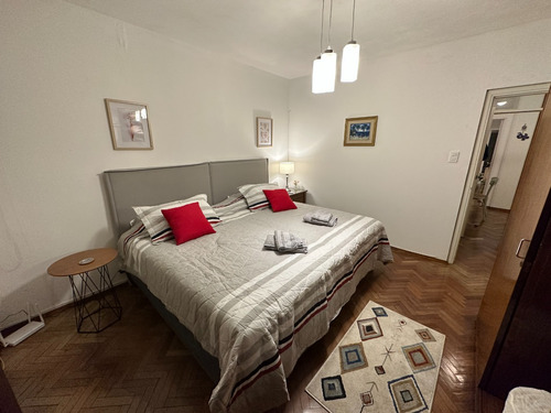 Dueño Alquila Apto 1 Dorm Y 1/2. Muy Cerca Del Mar. Al Frente. Luminoso. Excelente Estado. No Inmobiliarias.