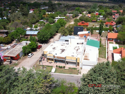 Imagen 12 de 14 de Local En Esquina De 90m2 En Cortaderas