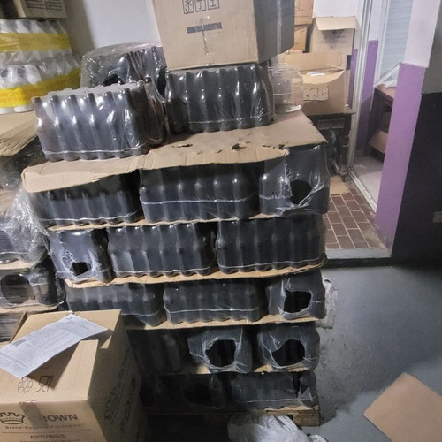Imagen 5 de 10 de Venta Fondo De Comercio De Envases Plasticos Y Vidrio . Liquido