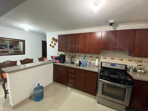 Imagen 9 de 26 de Vendo Apartamento 3er Nivel En El Ensanche Ozama