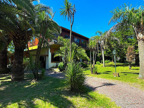 Residencia Geriátrica El Huerto De Los Olivos - Pilar