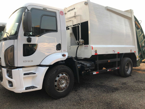 Imagem 6 de 8 de Ford Cargo Locação