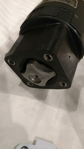 Valvula A Piston Para Proceso Alfa Laval Saunders Clamp (Usado)
