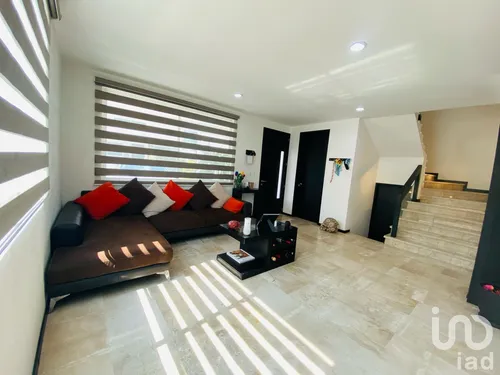 Venta Casa 3 Ambientes Lomas De Angelópolis
