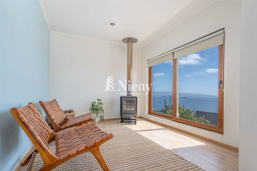 Casa Rentando 10% Anual. 6 Dorm, Vista Al Mar . Reñaca