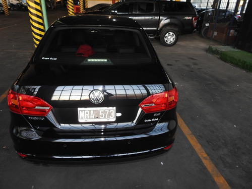 Volkswagen Vento 2.5 Luxury