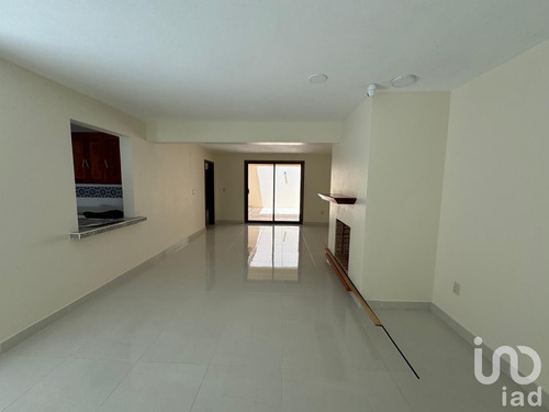 Venta Casa 4 Ambientes Bismark