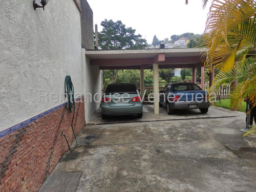 Bellísima Y Acogedora Casa En Venta Colinas De Carrizal, Altos Mirandinos 25-12196 Edf
