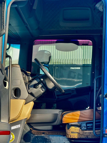 R440 6x4 Streamline Edição Especial 60 Uni No Brasil