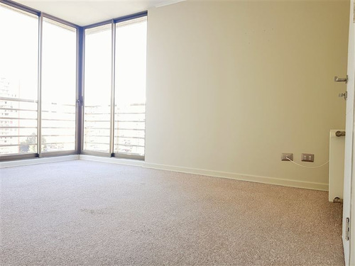 Departamento En Venta De 3 Dorm. En San Miguel
