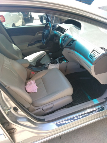 Imagem 11 de 15 de Honda Civic 2012 1.8 Lxs Flex 4p