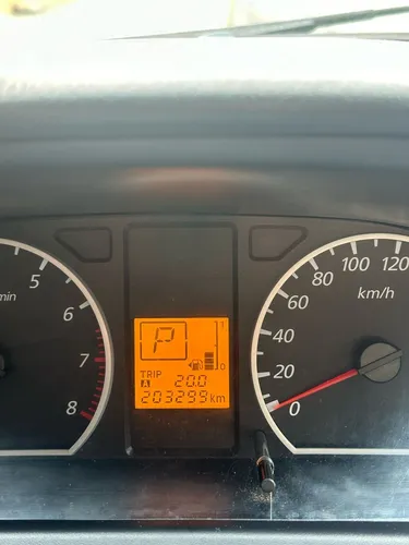 Mitsubishi Lancer Glx 2012