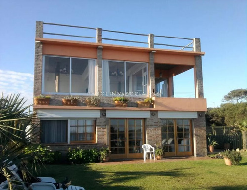 Primera Línea Del Mar