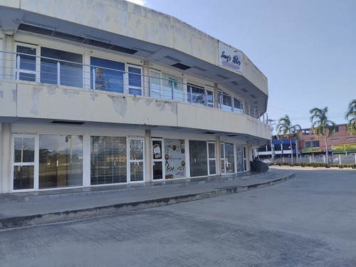 Imagen 11 de 11 de Raymar Gonzalez Vende O Alquila Local En Centro Comercial Con Mobiliario En Urbanización Paraparal Los Guayos.04244150077