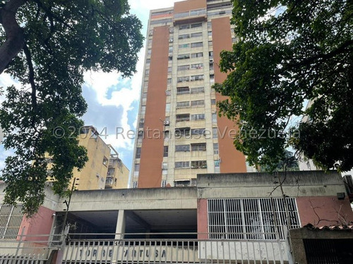 Vende Apartamento El Paraiso At24-17184