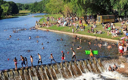 Promo!!! Alquiler Temporada Carlos Paz Con Pileta( Habilitar 15/12 Hasta 20/03) Y Frente Del Lago- Para 4-6 Perosnass