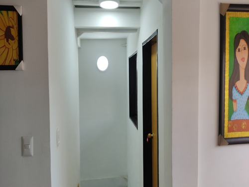 Imagen 3 de 13 de Edificio Comercial En Maracay, Aragua 04127407774 (atedf-1)