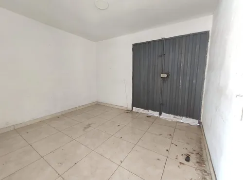 Parqueadero En Venta En Popular. Cod V24079