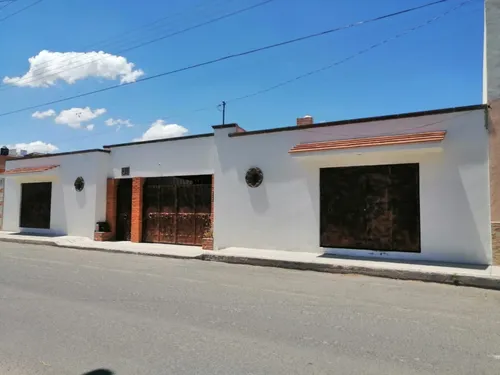 Casa En Venta 400m2, Tequisquiapan, Qro, Méx.
