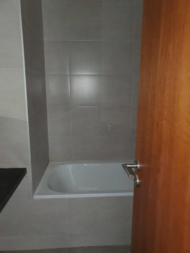 Departamento 1 Dormitorio En Alquiler, Rosario- Edificio Torre Arealis