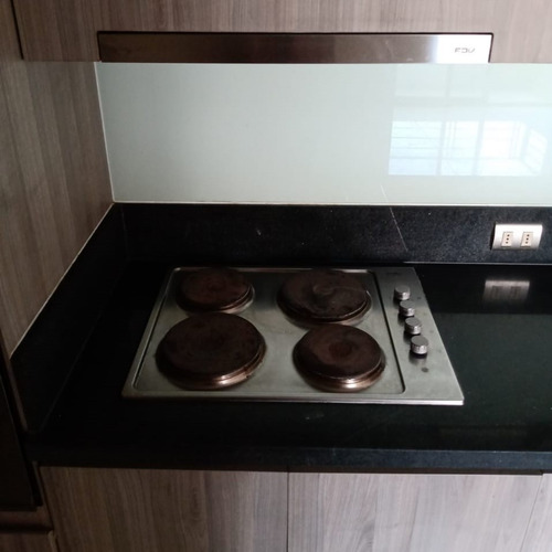 Edificio Av. Portugal (1 Bod.) Vista Poniente Piso 8