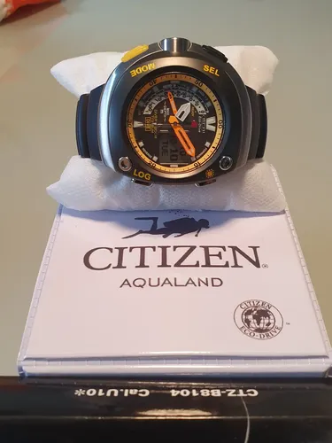 Citizen Meia Lua Titanio Jv0055-55l Aqualand U101 Eco Drive