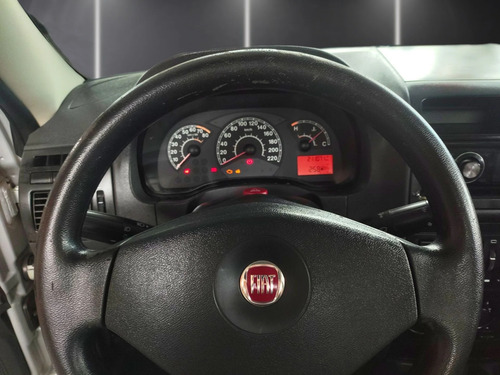 Fiat Strada 1.4 MPI TREKKING CE 8V FLEX 2P MANUAL