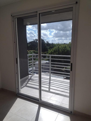 Departamento En Venta - 1 Dormitorio 1 Baño - Balcón - 52 Mts2 - Moreno