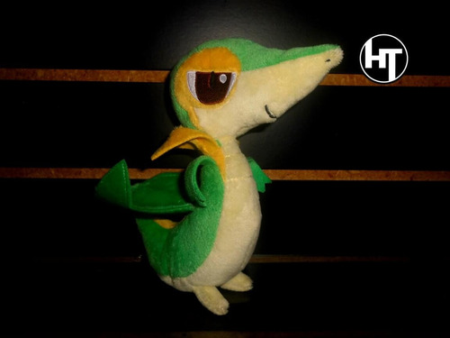 Pokemon, Snivy, Peluche, Jakks Pacific, Raro, 8 Pulgadas.