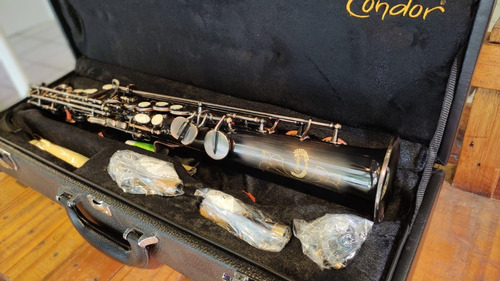 Imagem 3 de 4 de Sax Soprano Condor Silver C/ Brilho Css-42a
