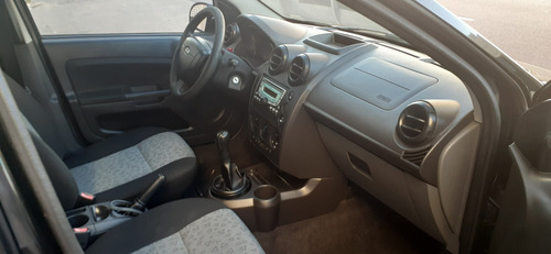 Ford Fiesta Max 1.6 Max Amb Plus